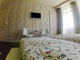 Alpina Hotel