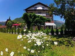 Alpina Hotel