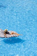 Coral Sea Resort