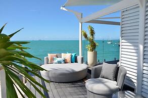 Coral Sea Resort