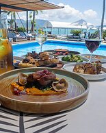 Coral Sea Resort