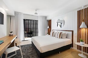 Coral Sea Resort