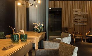 Lodge Park Hotel