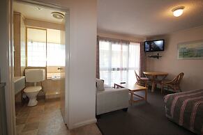 Beaumaris Bay Motel