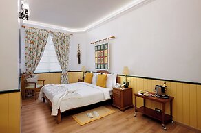 The Gordon House Hotel