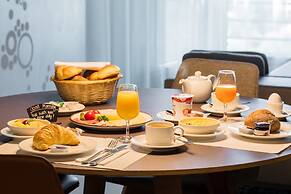 EMA House Hotel Suites