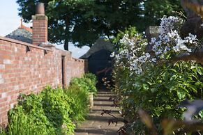 Piersland House