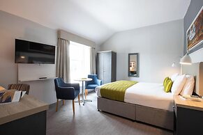 The George Hotel