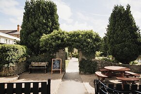 The George Hotel