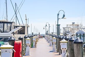 Rod 'N' Reel Resort