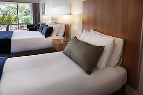 Fairway Motor Inn