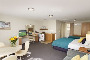 Fairway Motor Inn