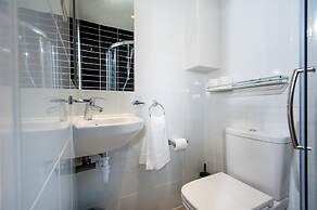 Marble Arch Inn Hotel