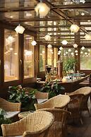 Luna Wellness Hotel