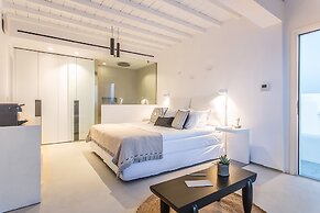 Ostraco Suites