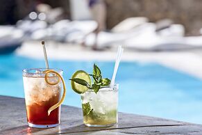 Ostraco Suites