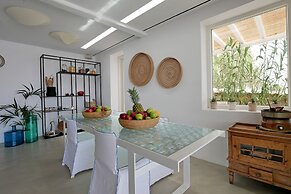 Ostraco Suites