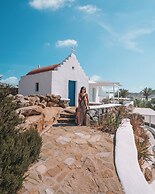 Ostraco Suites