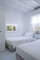 Ostraco Suites