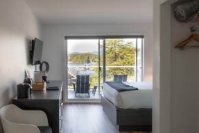 Tofino Resort & Marina
