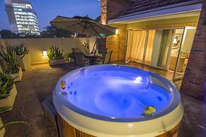Hotel Villa Morra Suites