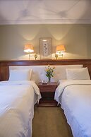 Hotel Villa Morra Suites