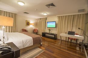 Hotel Villa Morra Suites