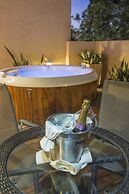 Hotel Villa Morra Suites