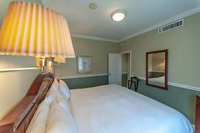 Hotel Villa Morra Suites