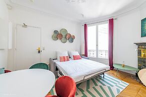 HotelHome Paris 16