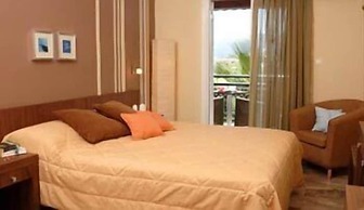 Venus Hotel & Suites