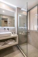 Venus Hotel & Suites