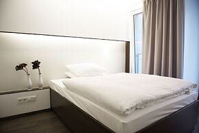 Hotel Q