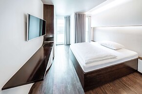 Hotel Q