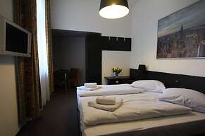 Hotel Carlton