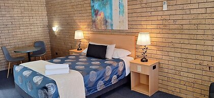 Macintyre Motor Inn