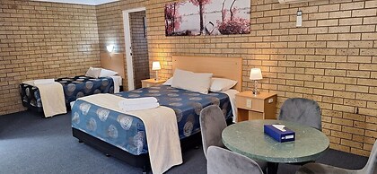 Macintyre Motor Inn