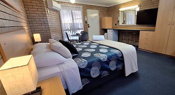 Macintyre Motor Inn
