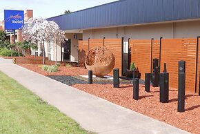 Junction Motel, Maryborough