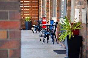 Junction Motel, Maryborough