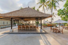 Conrad Bali