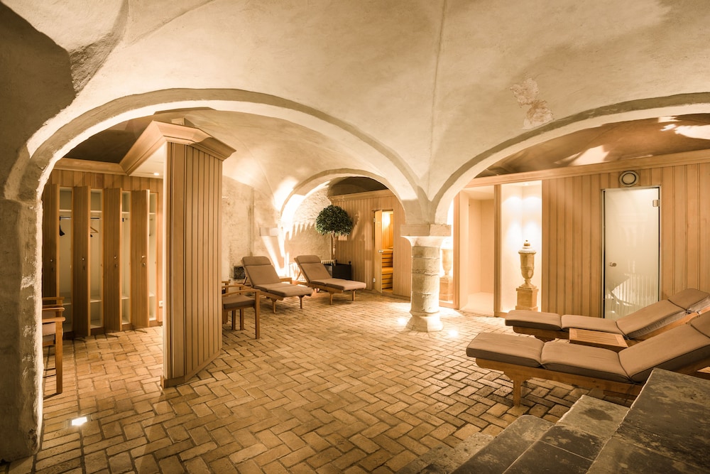 Dukes’ Arches – by Dukes’ Hotel Collection