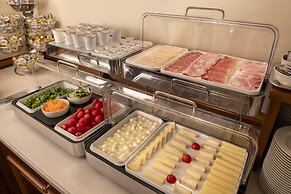 Lancaster Hotel