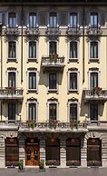 Lancaster Hotel