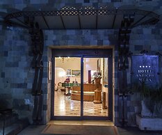 Hotel Antiche Mura