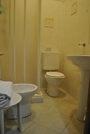 Auto Park Hotel