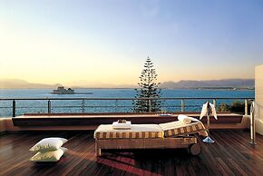 Amphitryon Hotel