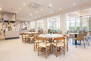 Aparthotel HSM Lago Park