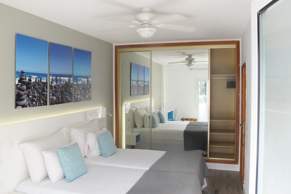 Coral Compostela Beach Golf