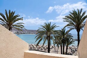 Coral Compostela Beach
